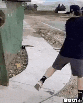 Dumm ist, wer Dummes tut..