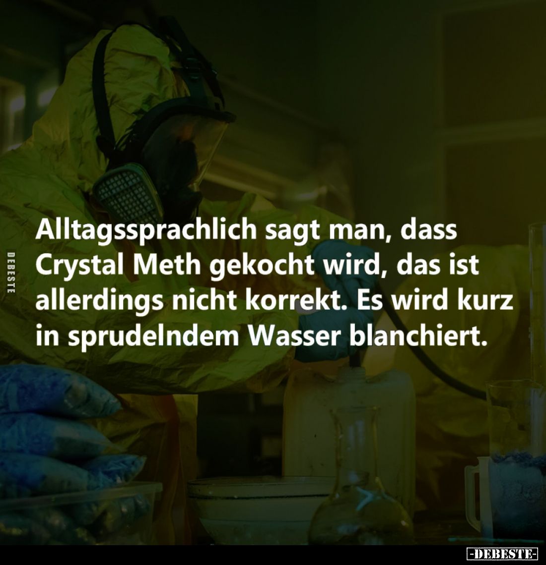 Alltagssprachlich sagt man, dass Crystal Meth gekocht wird, das ist allerdings nicht korrekt.
Es wird kurz in sprudelndem Wa...