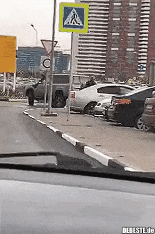 Sie ist nicht weit gerollt..