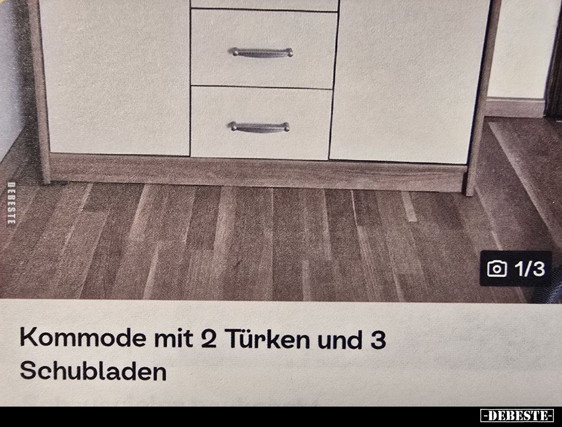 Kommode mit 2 Türken und 3 Schubladen.