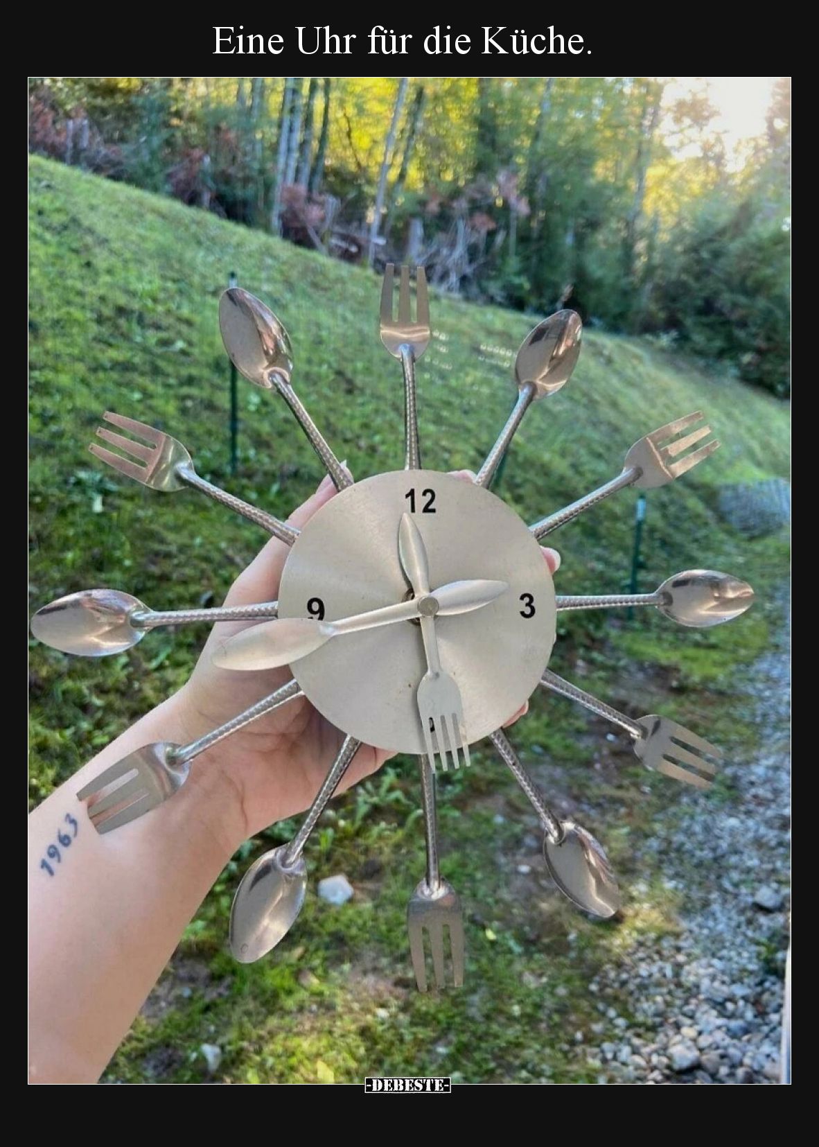 Eine Uhr für die Küche