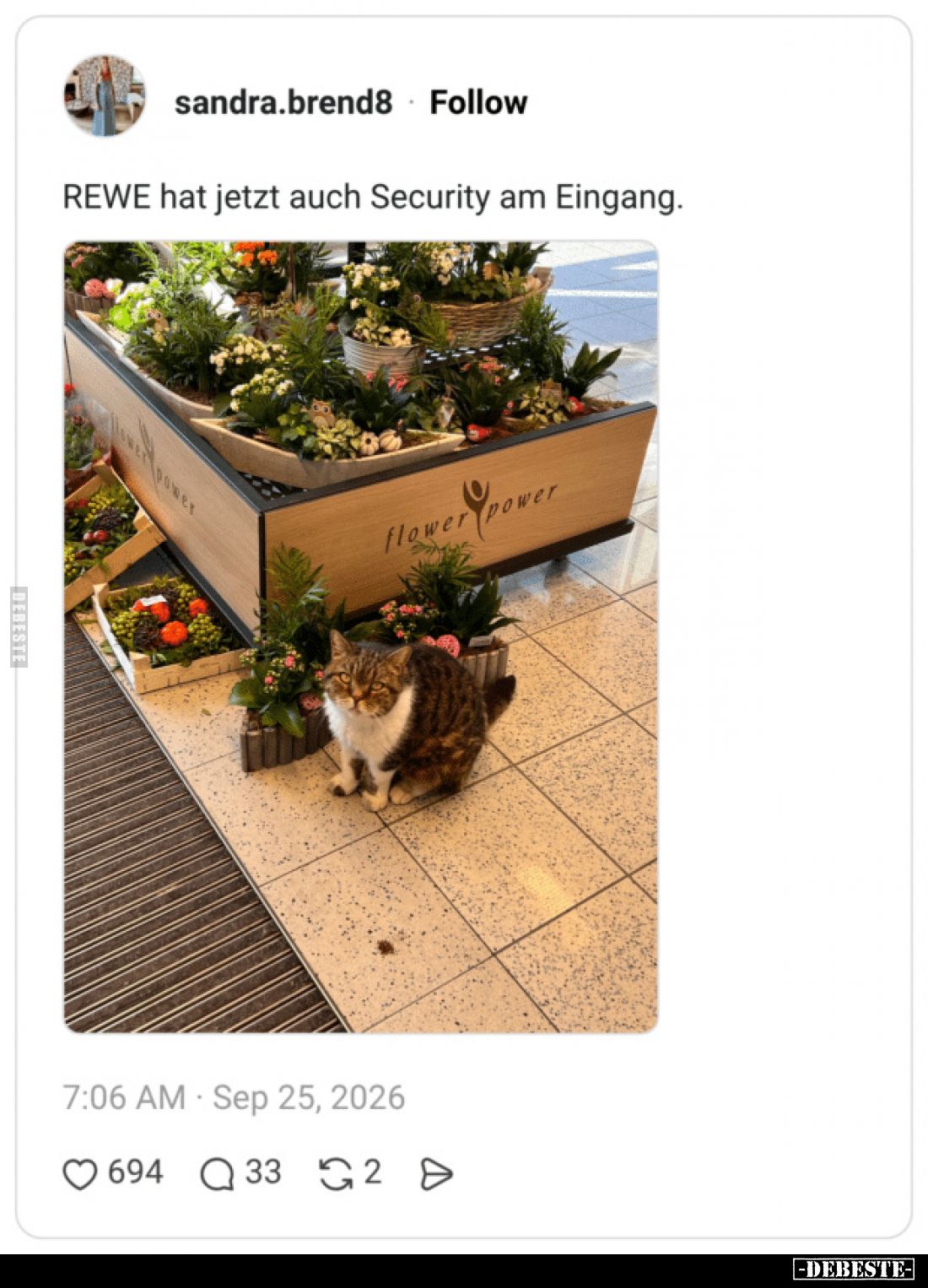 REWE hat jetzt auch Security am Eingang.
