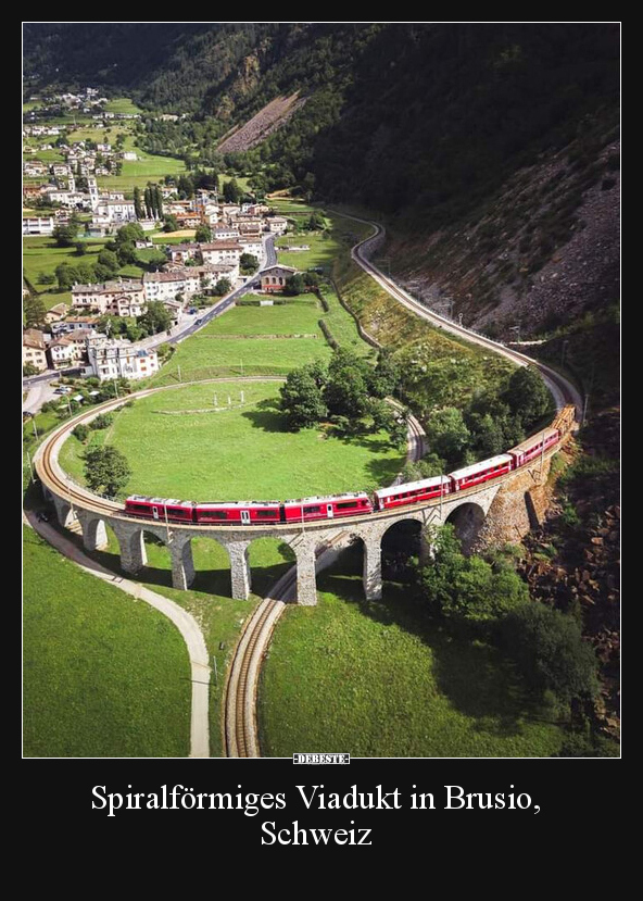 Spiralförmiges Viadukt in Brusio, Schweiz.. - Lustige Bilder | DEBESTE.de