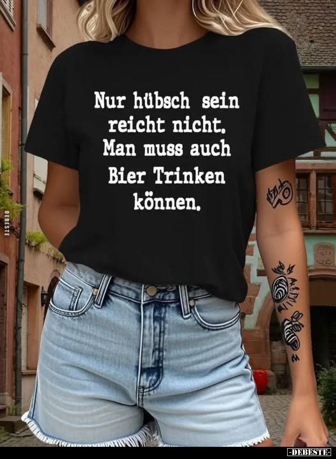 Nur hübsch sein reicht nicht. Man muss auch Bier Trinken können.