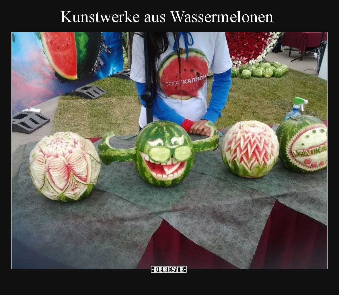Kunstwerke aus Wassermelonen