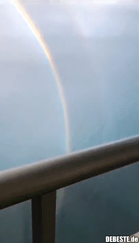 So sieht ein Regenbogen in seiner ganzen Pracht aus. Die Aufnahme stammt aus Salvador - Bahia, Brasilien.